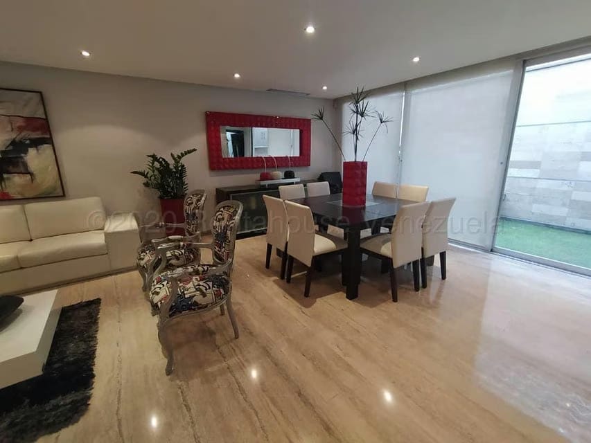 Casa (Duplex) en Venta en Los Cardones, Lara - 28