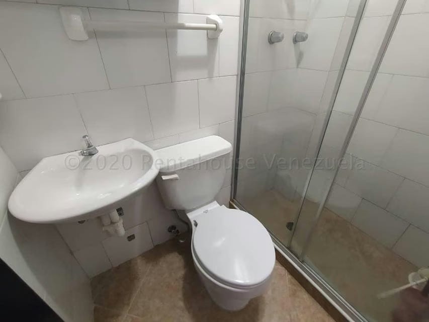 Casa (Duplex) en Venta en Los Cardones, Lara - 72