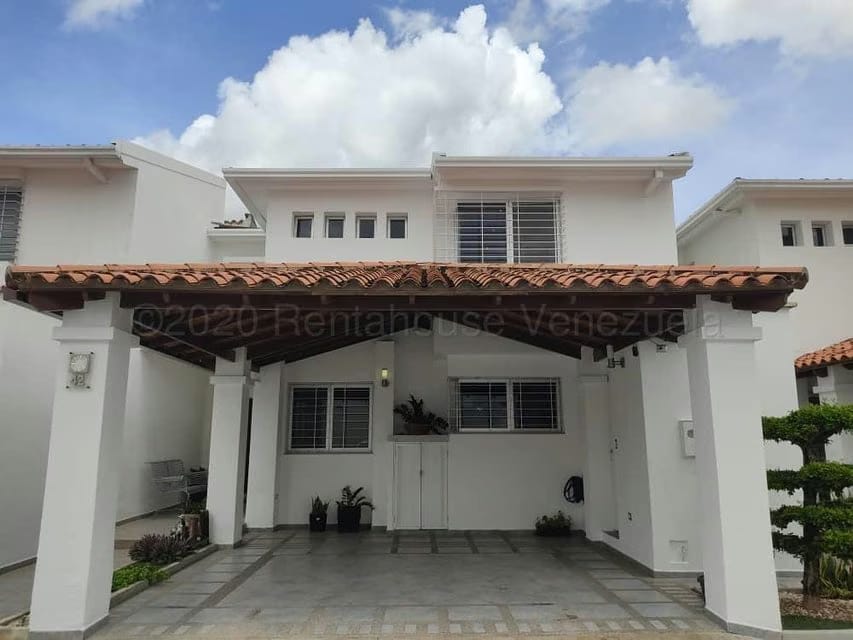 Casa (Duplex) en Venta en Los Cardones, Lara - 75