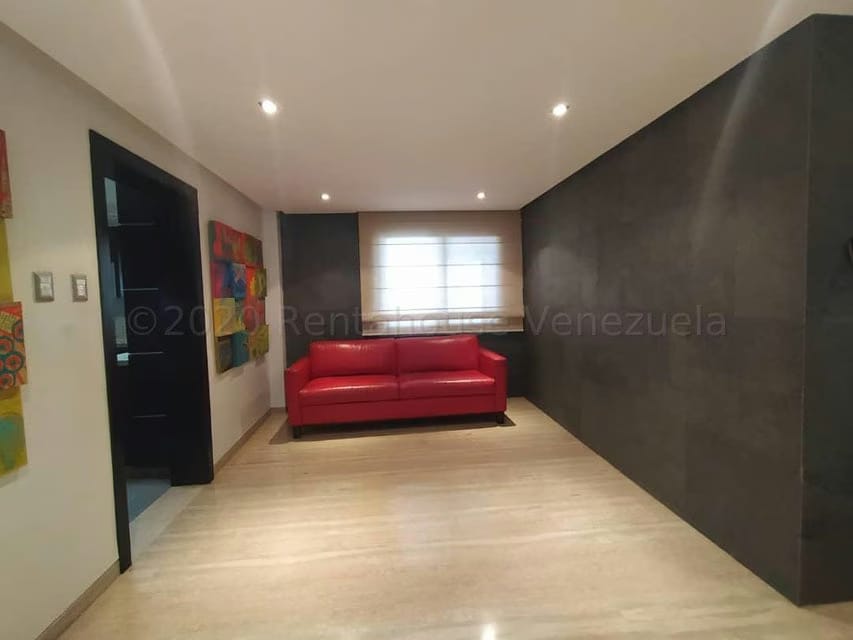 Casa (Duplex) en Venta en Los Cardones, Lara - 9