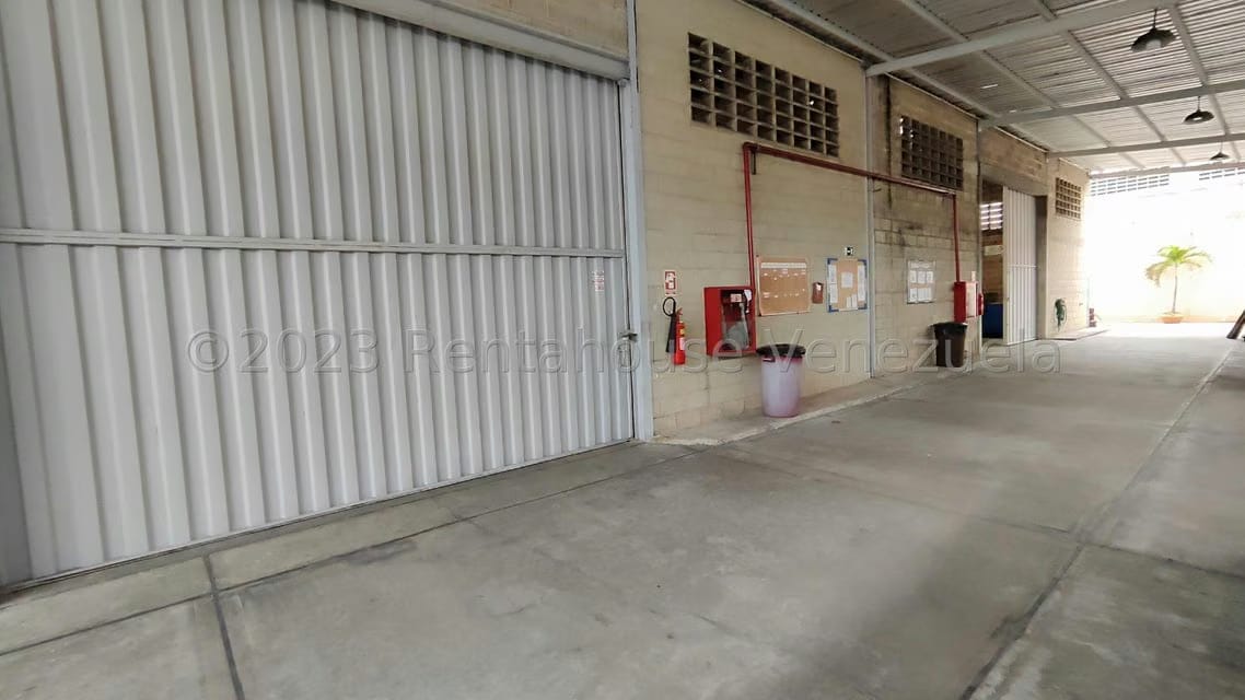Comercial (Galpon - Deposito) en Venta en La Providencia, Aragua - 63