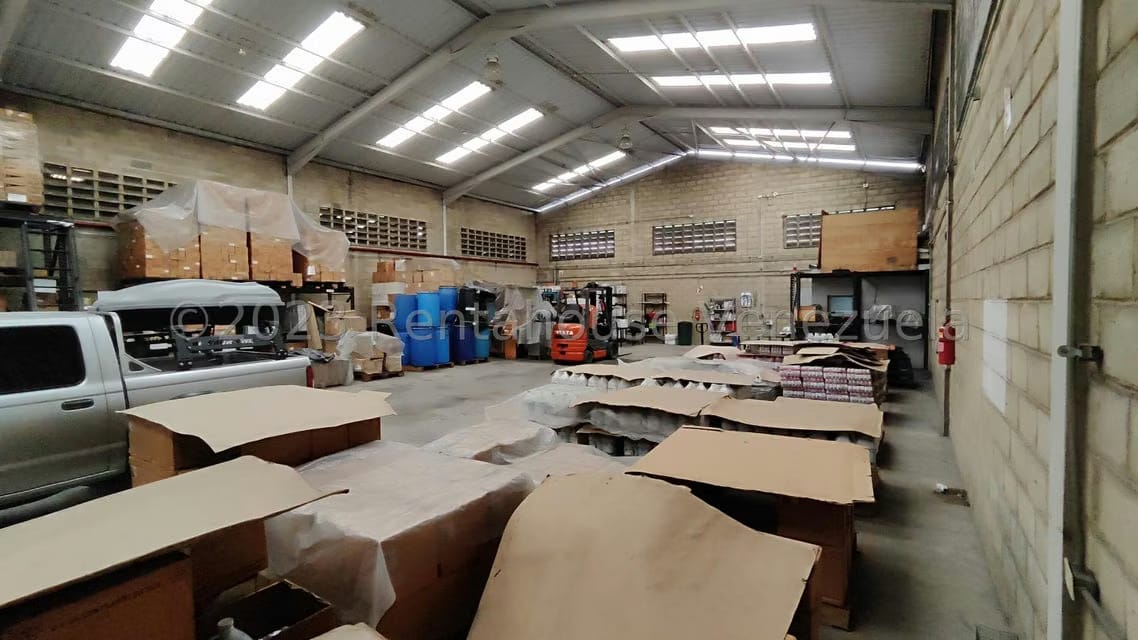 Comercial (Galpon - Deposito) en Venta en La Providencia, Aragua - 74