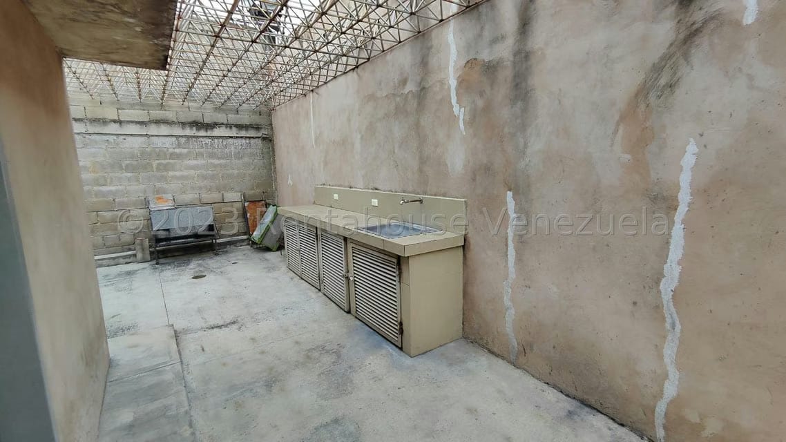 Comercial (Galpon - Deposito) en Venta en La Providencia, Aragua - 87