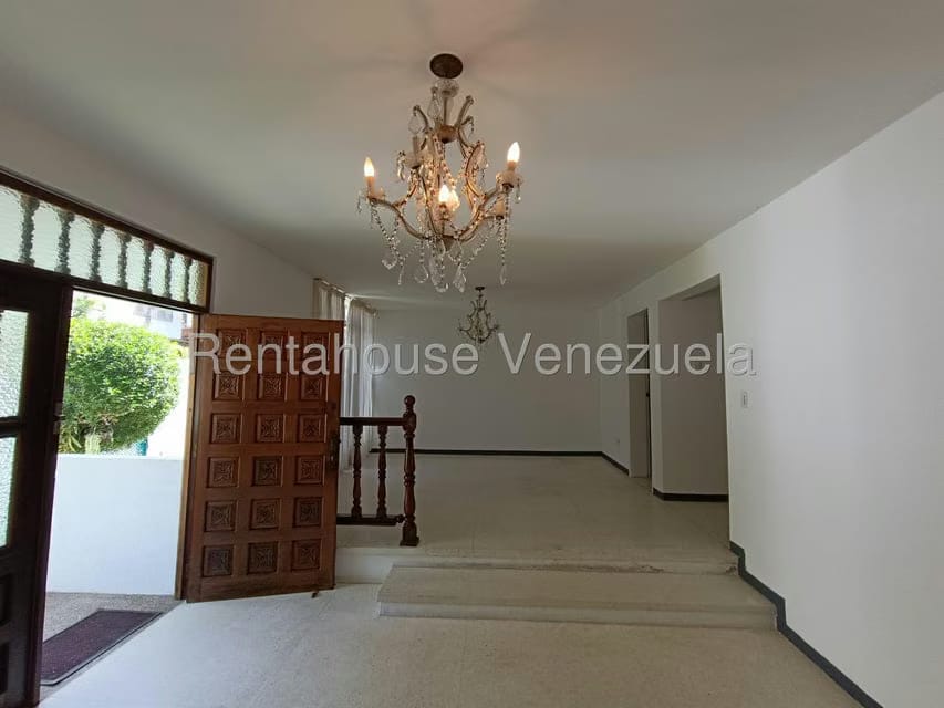 Casa (Multipes Niveles) en Venta en Santa Marta, Distrito Metropolitano - 14