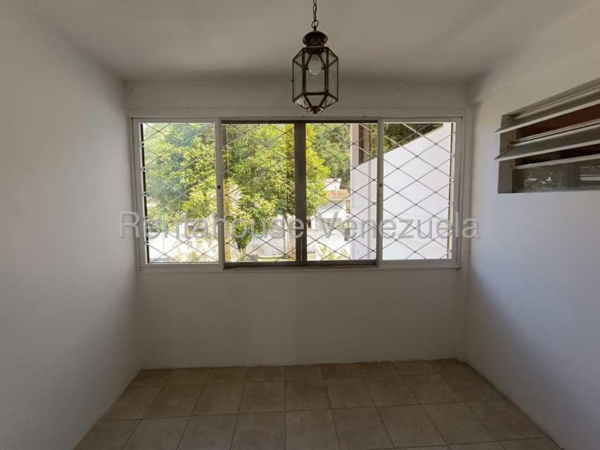 Casa (Multipes Niveles) en Venta en Santa Marta, Distrito Metropolitano - 15
