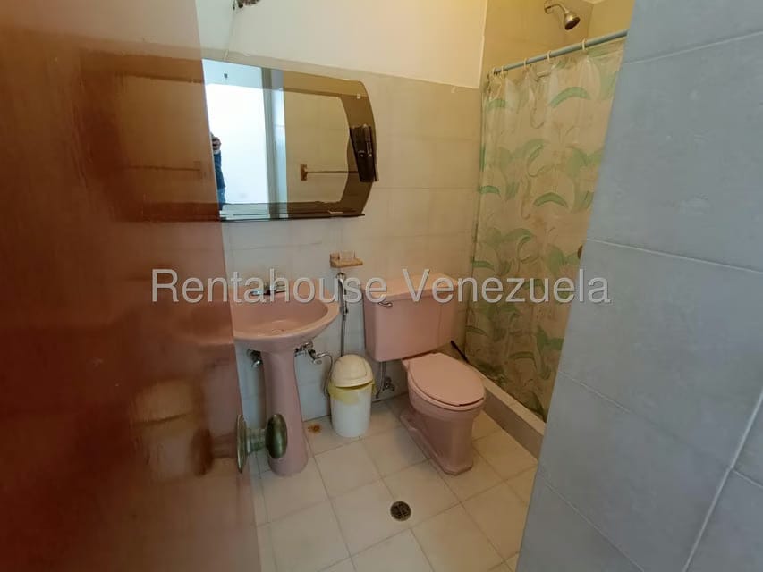 Casa (Multipes Niveles) en Venta en Santa Marta, Distrito Metropolitano - 19