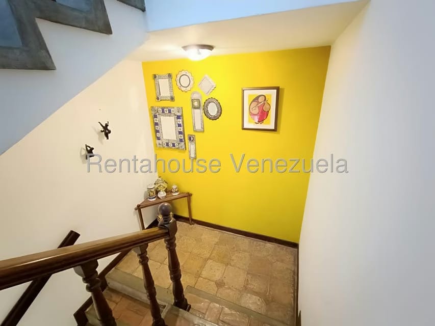 Casa (Multipes Niveles) en Venta en Santa Marta, Distrito Metropolitano - 40