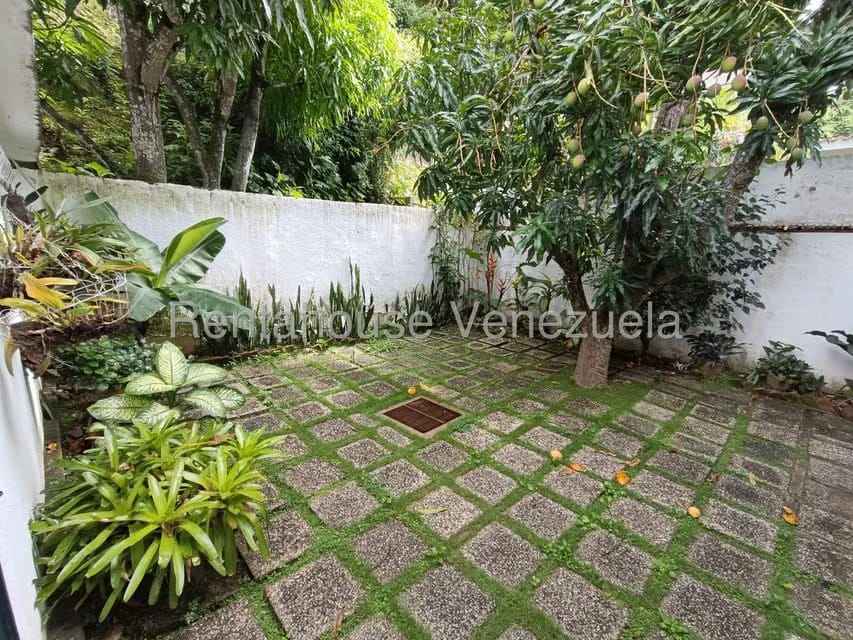 Casa (Multipes Niveles) en Venta en Santa Marta, Distrito Metropolitano - 42