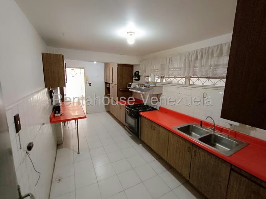 Casa (Multipes Niveles) en Venta en Santa Marta, Distrito Metropolitano - 10