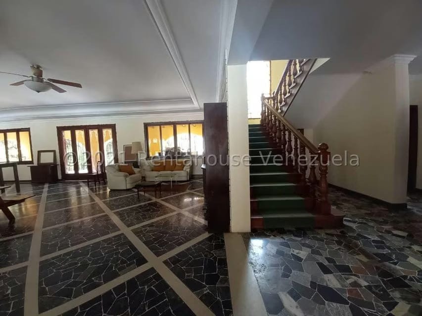 Casa (Multipes Niveles) en Venta en La Lagunita Country Club, Distrito Metropolitano - 26