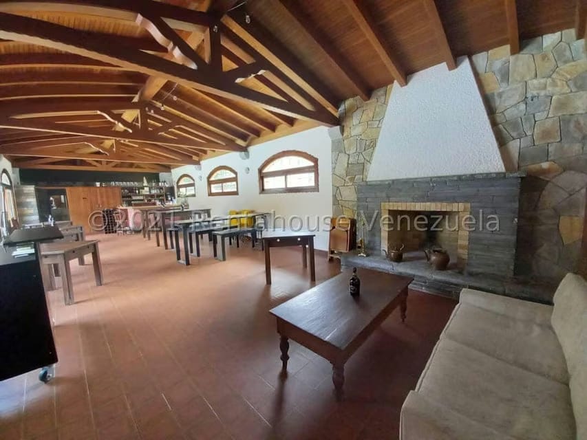 Casa (Multipes Niveles) en Venta en La Lagunita Country Club, Distrito Metropolitano - 36