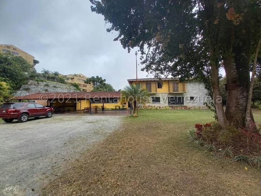 Casa (Multipes Niveles) en Venta en La Lagunita Country Club, Distrito Metropolitano - 92