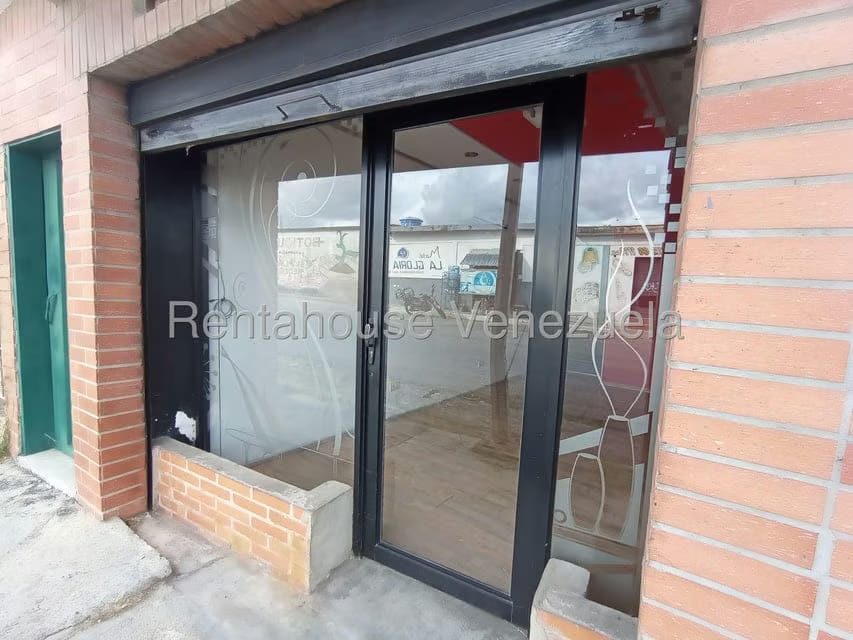 Comercial (Local Comercial) en Alquiler en Almarriera, Lara