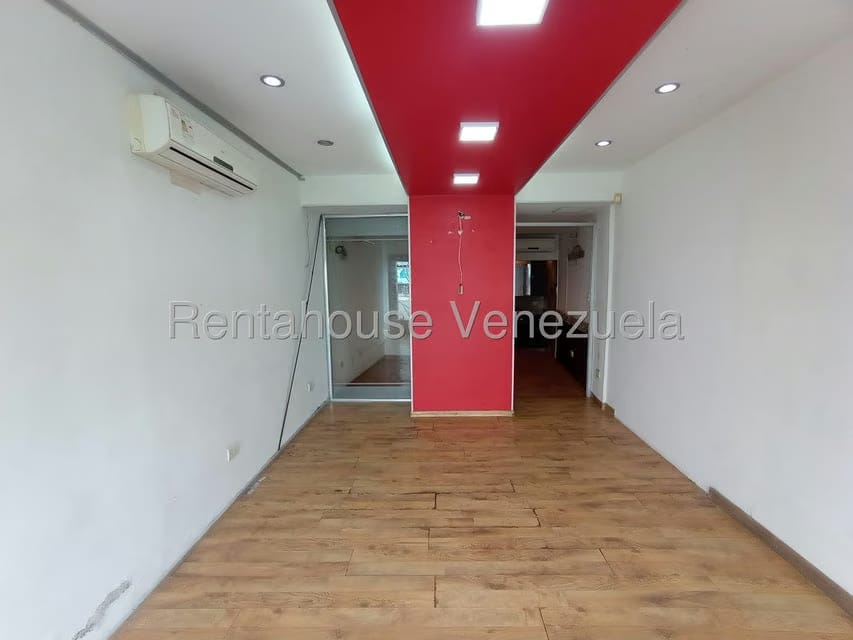 Comercial (Local Comercial) en Alquiler en Almarriera, Lara - 10