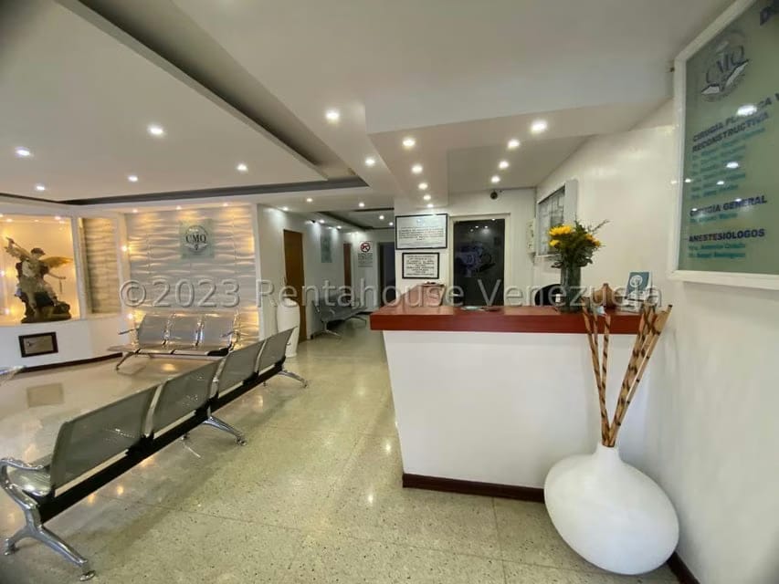 Casa (1 Nivel) en Venta en Santa Monica, Distrito Metropolitano - 2