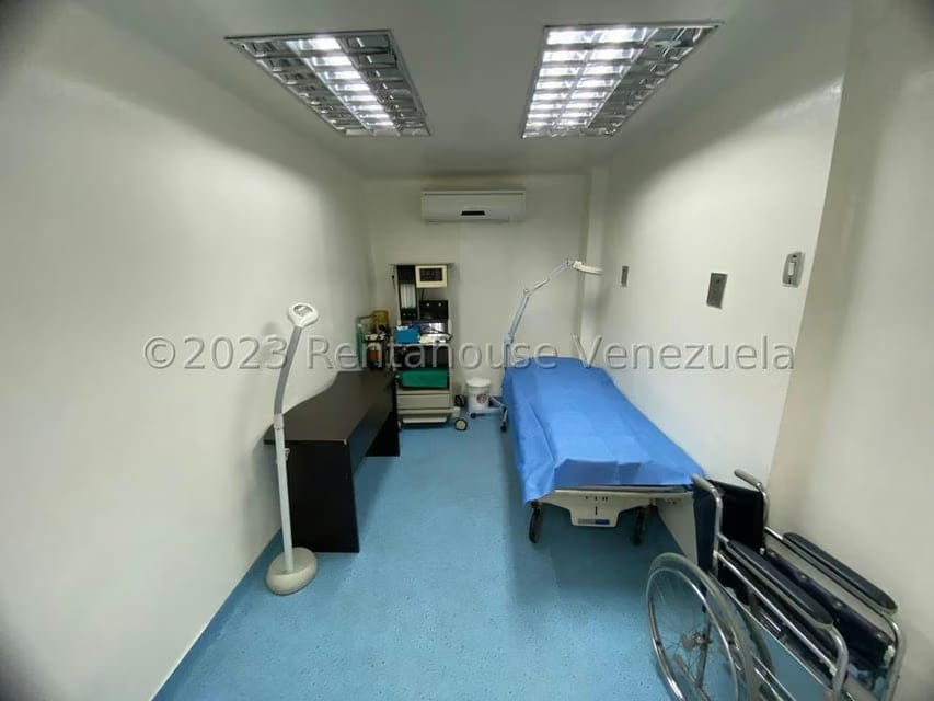 Casa (1 Nivel) en Venta en Santa Monica, Distrito Metropolitano - 18