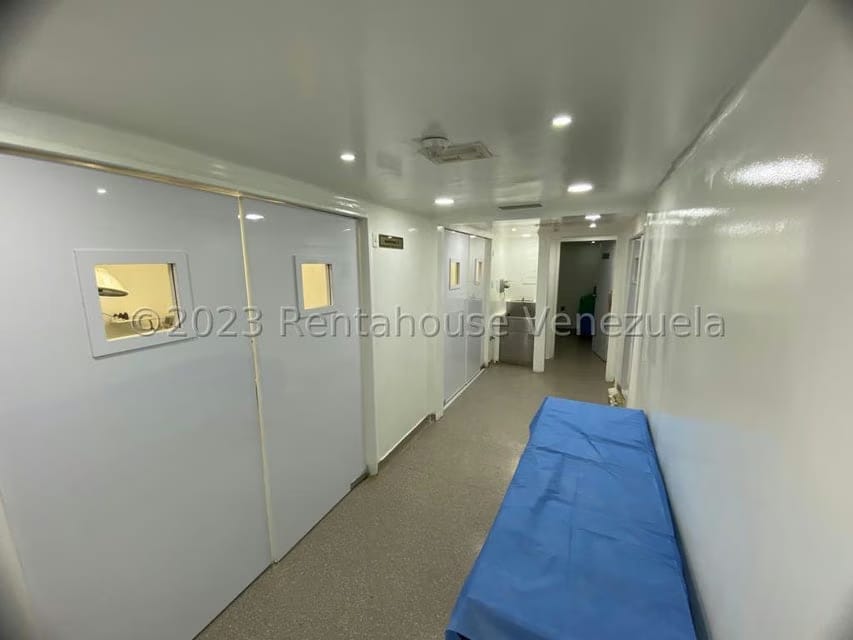 Casa (1 Nivel) en Venta en Santa Monica, Distrito Metropolitano - 19