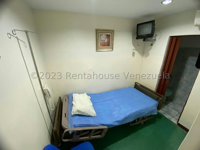 Casa (1 Nivel) en Venta en Santa Monica, Distrito Metropolitano - 32