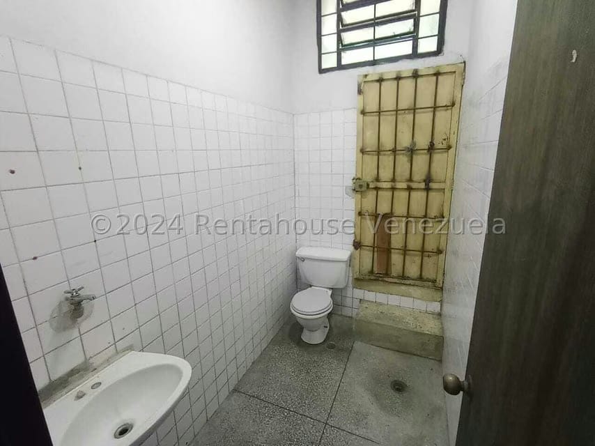 Comercial (Local Comercial) en Venta en Guigue, Carabobo - 8