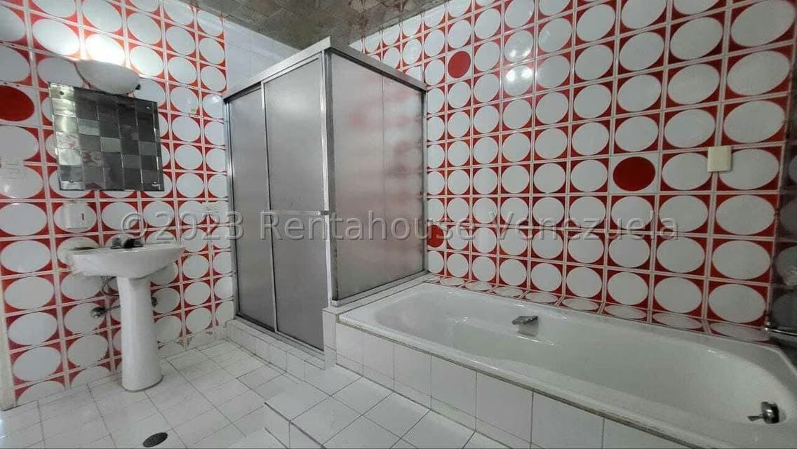 Casa (1 Nivel) en Venta en Lomas del Club Hipico, Distrito Metropolitano - 36