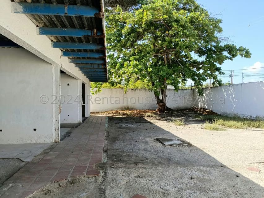 Terreno (Comercial) en Venta en Los Robles, Nueva Esparta - 7