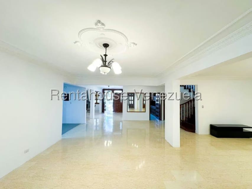 Casa (Duplex) en Venta en Los Naranjos del Cafetal, Distrito Metropolitano - 14