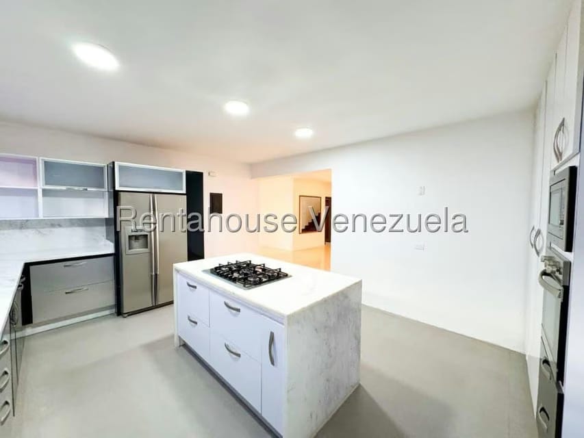 Casa (Duplex) en Venta en Los Naranjos del Cafetal, Distrito Metropolitano - 26