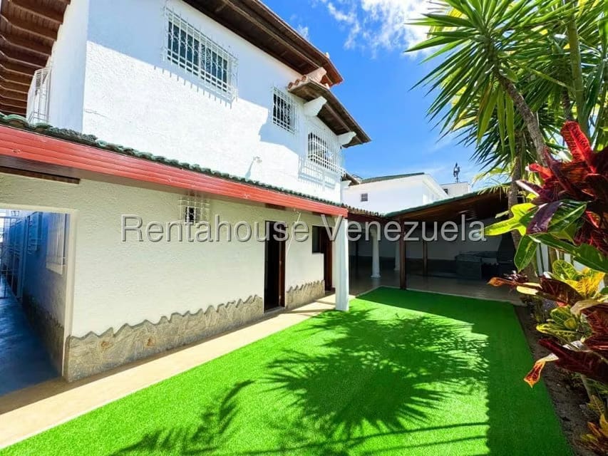 Casa (Duplex) en Venta en Los Naranjos del Cafetal, Distrito Metropolitano - 47