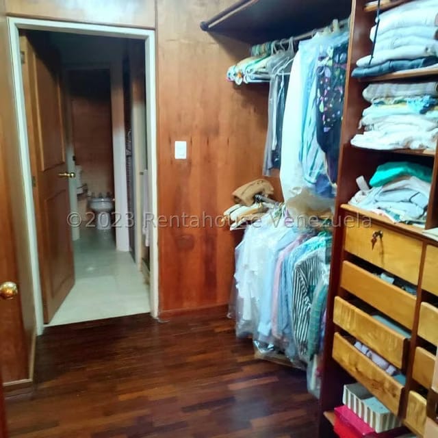 Apartamento (1 Nivel) en Venta en La Lagunita Country Club, Distrito Metropolitano - 12