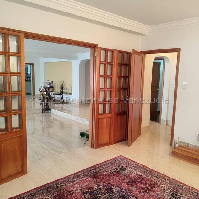 Apartamento (1 Nivel) en Venta en La Lagunita Country Club, Distrito Metropolitano - 4