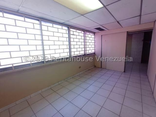 Comercial (Oficina) en Venta en Zona Centro, Aragua - 16