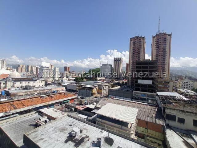 Comercial (Oficina) en Venta en Zona Centro, Aragua - 20