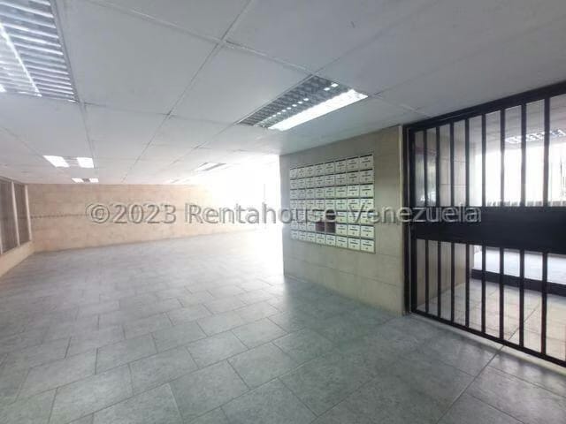 Comercial (Oficina) en Venta en Zona Centro, Aragua - 4