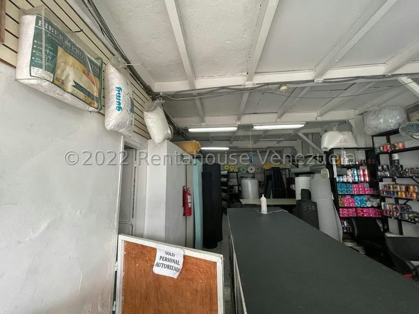 Comercial (Local Comercial) en Venta en Catia, Distrito Metropolitano - 5