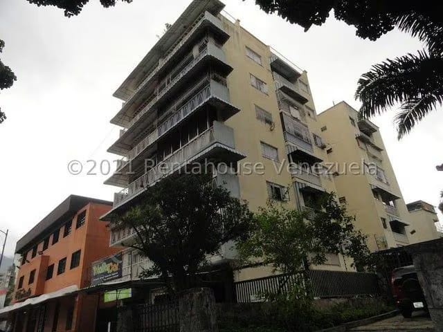 APARTAMENTO EN VENTA – ELENA MARIN NOBREGA