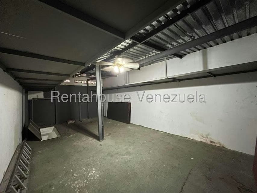 Comercial (Local Comercial) en Alquiler en Petare, Distrito Metropolitano - 18