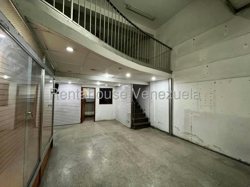 Comercial (Local Comercial) en Alquiler en Petare, Distrito Metropolitano - 3