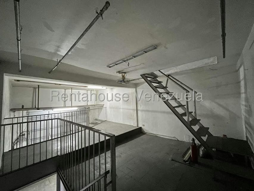Comercial (Local Comercial) en Alquiler en Petare, Distrito Metropolitano - 5