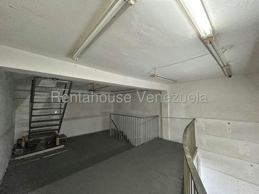 Comercial (Local Comercial) en Alquiler en Petare, Distrito Metropolitano - 9