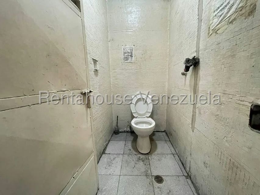 Comercial (Galpon - Deposito) en Venta en Avenida Bolivar, Aragua - 20