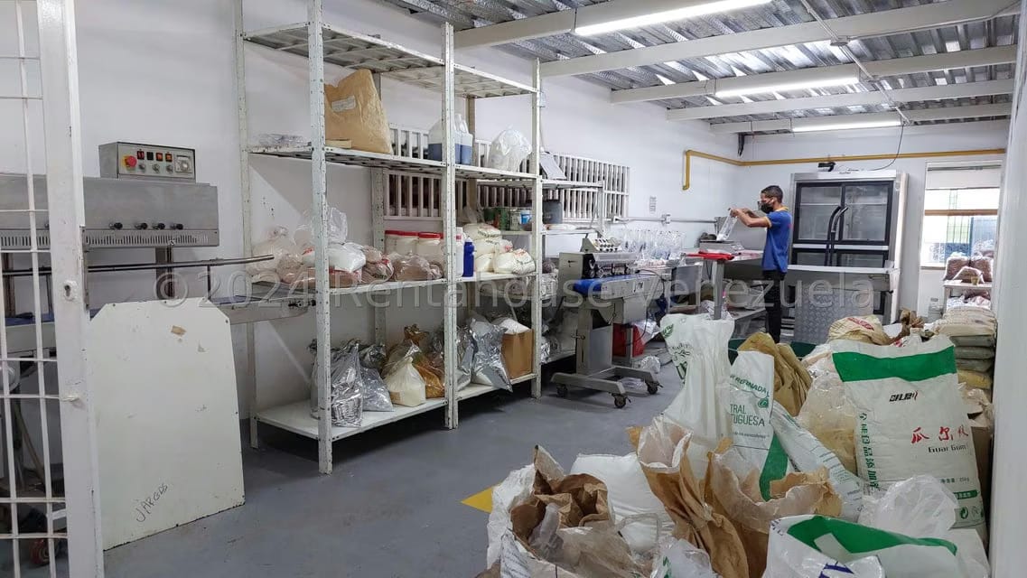 Comercial (Local Comercial) en Venta en Prado de Maria, Distrito Metropolitano - 64