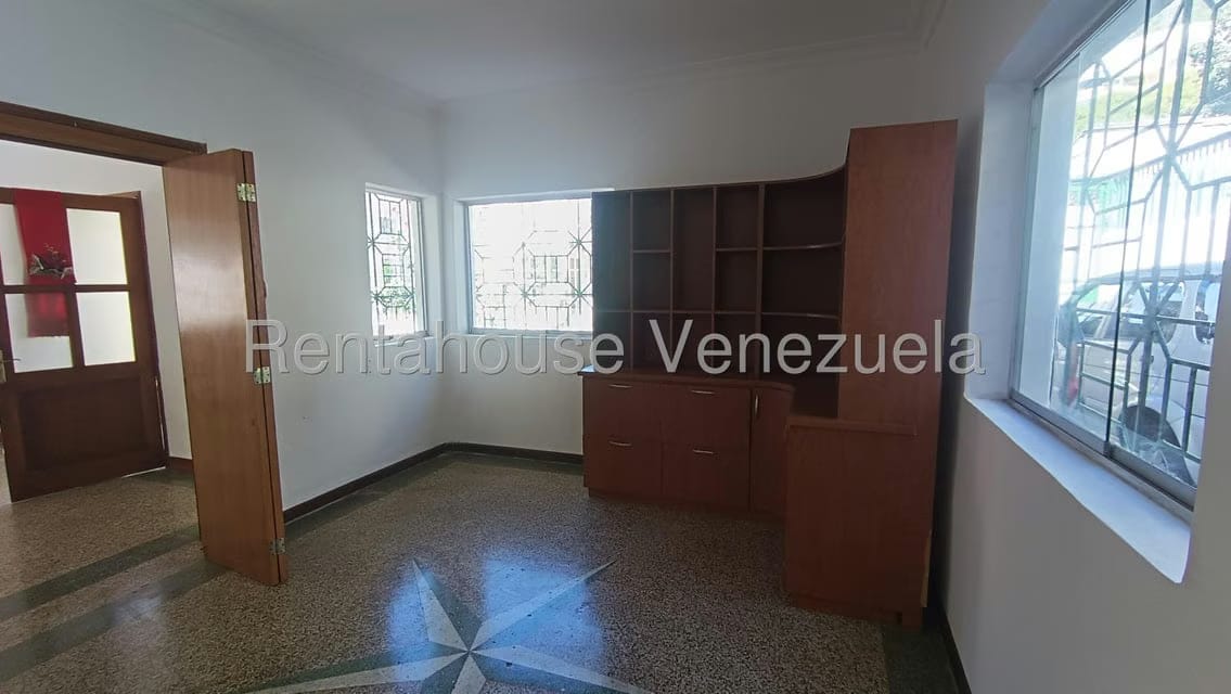 Comercial (Oficina) en Alquiler en San Bernardino, Distrito Metropolitano - 5