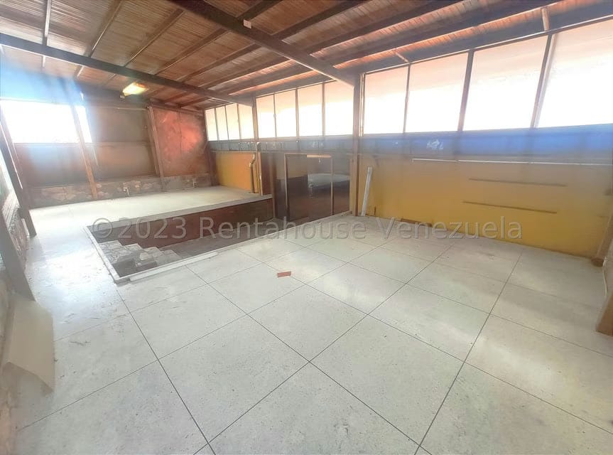 Comercial (Local Comercial) en Venta en Zona Este, Lara - 30