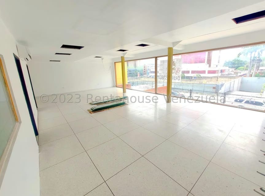Comercial (Local Comercial) en Venta en Zona Este, Lara - 5