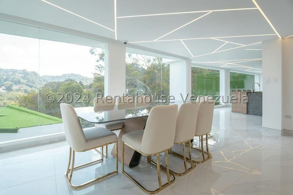 Casa (Multipes Niveles) en Venta en Los Naranjos del Cafetal, Distrito Metropolitano - 6
