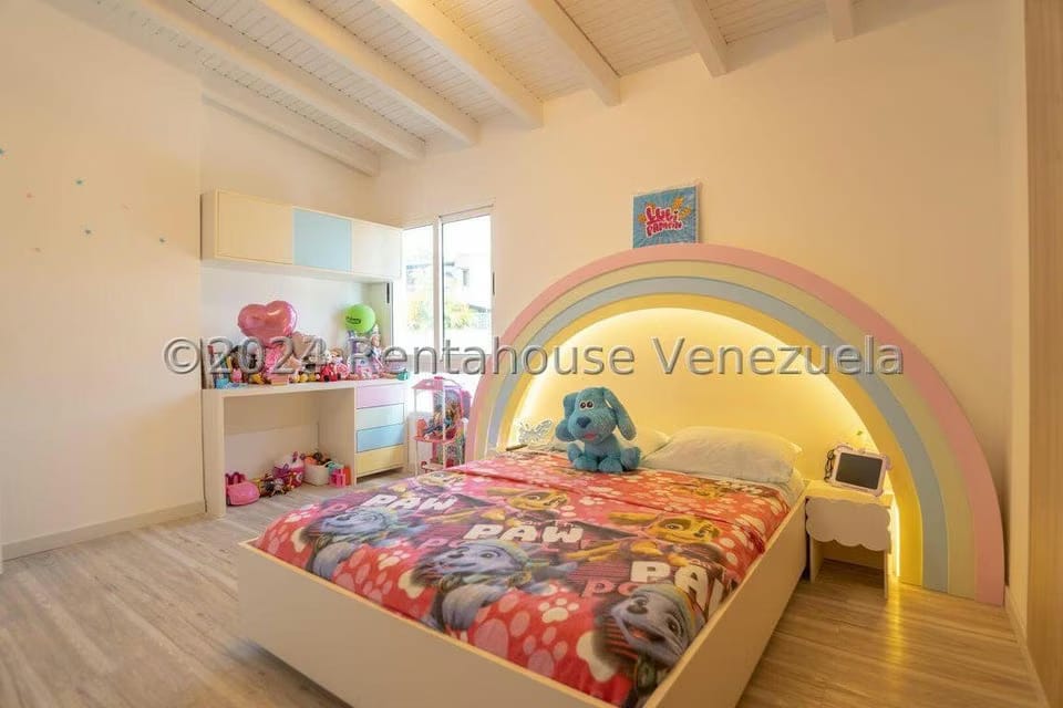 Casa (Multipes Niveles) en Venta en Los Naranjos del Cafetal, Distrito Metropolitano - 55