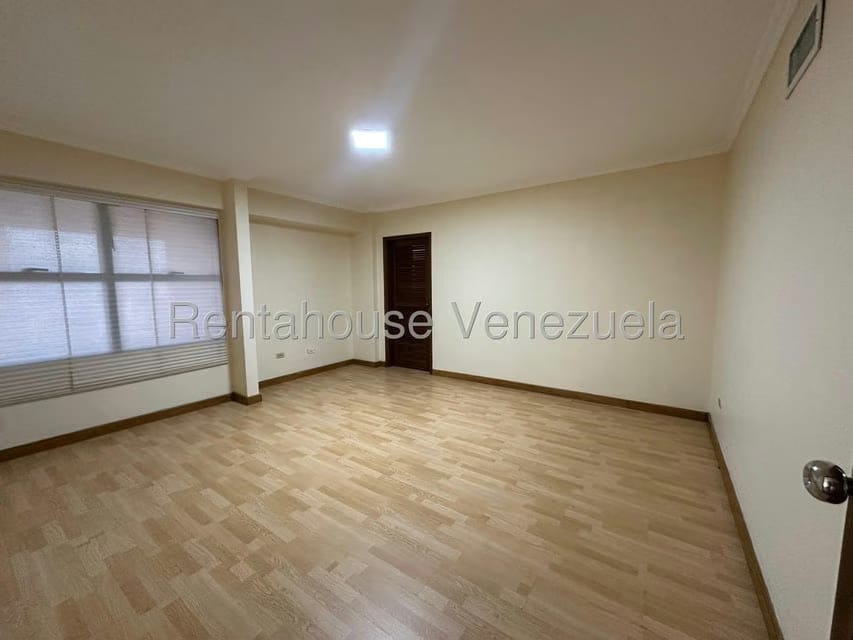 Apartamento (1 Nivel) en Alquiler en Bellas Artes, Zulia - 34
