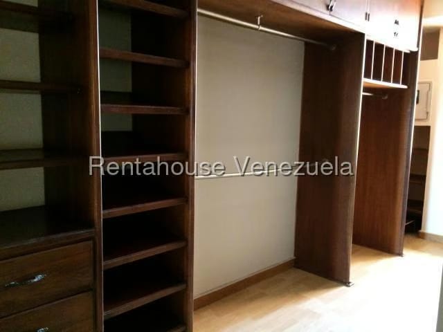 Apartamento (1 Nivel) en Alquiler en Bellas Artes, Zulia - 38
