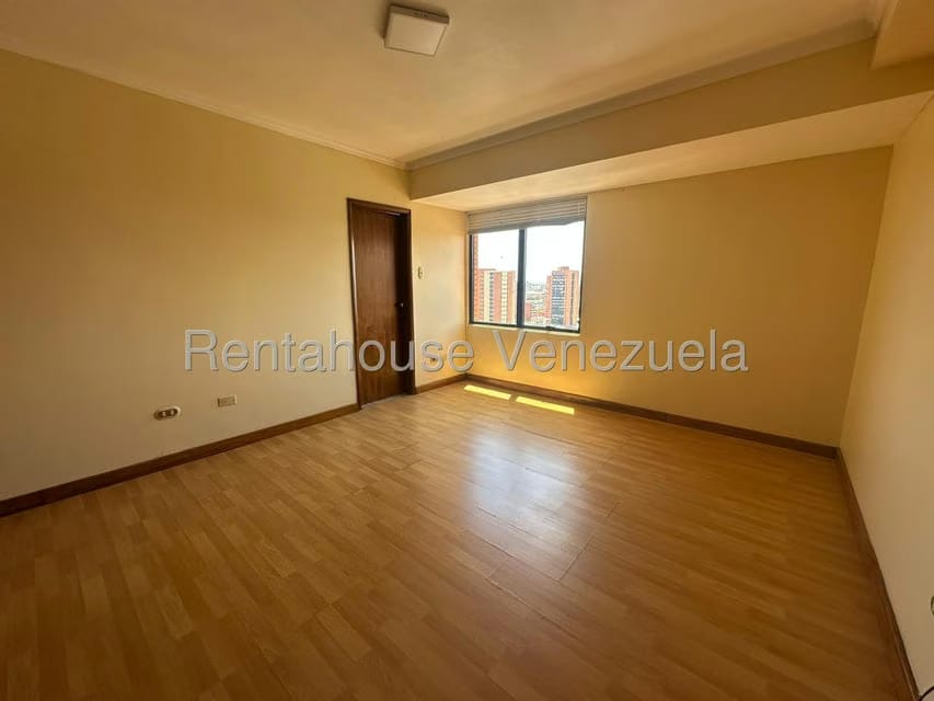 Apartamento (1 Nivel) en Alquiler en Bellas Artes, Zulia - 49