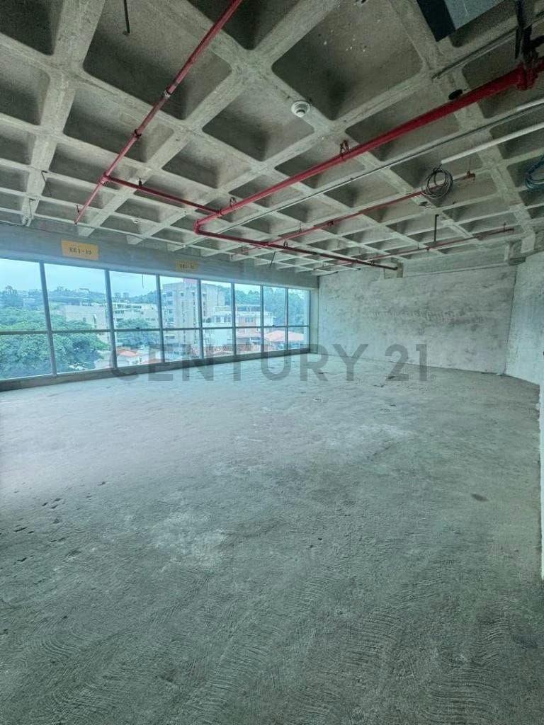 En Venta Oficina En Obra Gris en la Torre Jalisco en Las Mercedes - 8